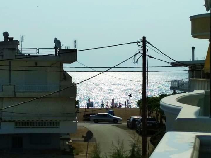 Sea And Sky Apartment Néa Péramos Bagian luar foto